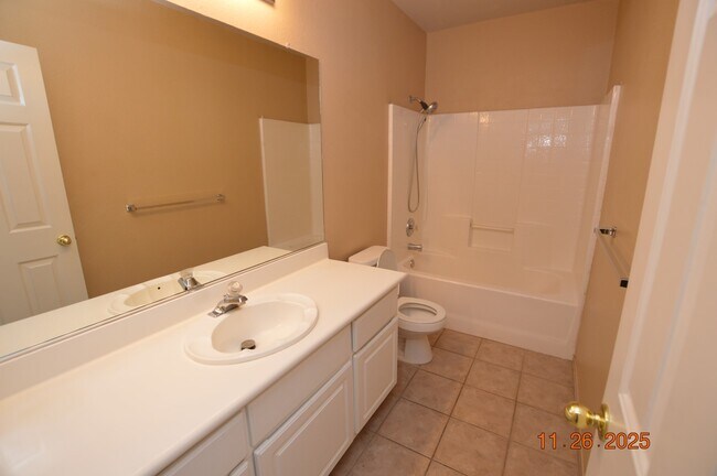 Building Photo - 10014 Hermit Rapids Ave