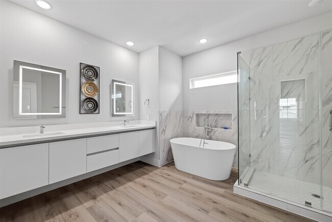 Building Photo - 6702 Metro Blvd