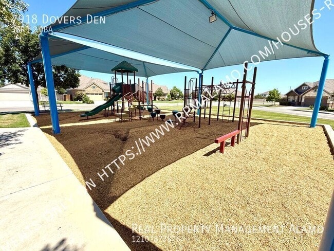Building Photo - 7918 Dovers Den