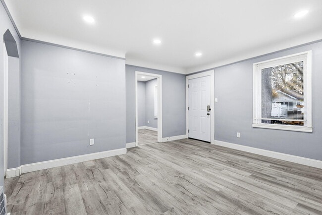 Building Photo - 1541 Washington Ave