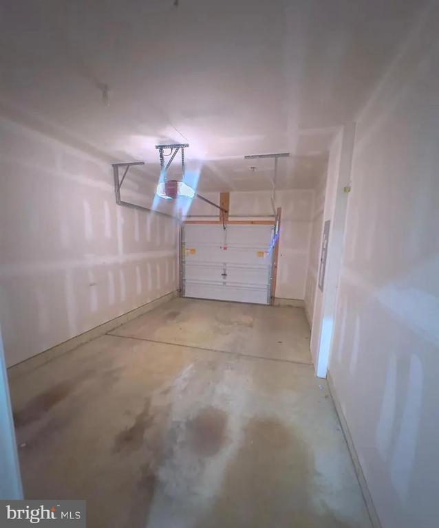 Building Photo - 107 Kramer Ct