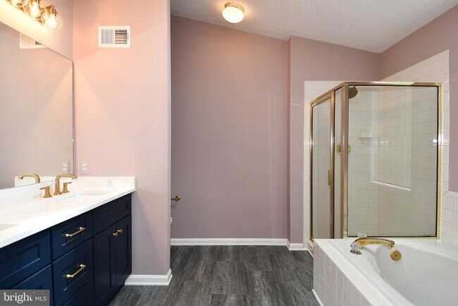 Building Photo - 15108 Cider Wood Ct