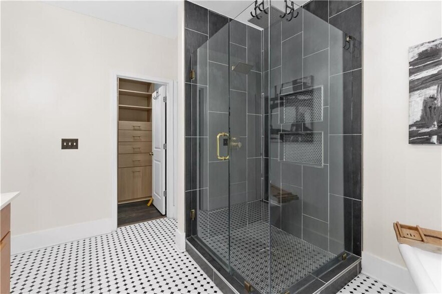 Building Photo - 1636 Drew Dr
