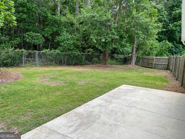 Building Photo - 511 Moeckel Ln