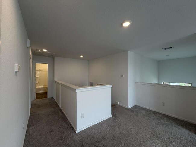 Building Photo - 9807 Keystone Meadow Pl