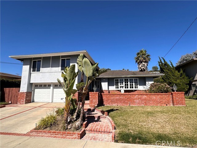 Building Photo - 28068 Braidwood Dr