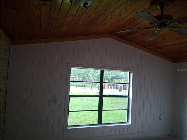 Building Photo - 209 Bayshore Dr