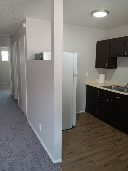 Building Photo - 2241 Ellis St