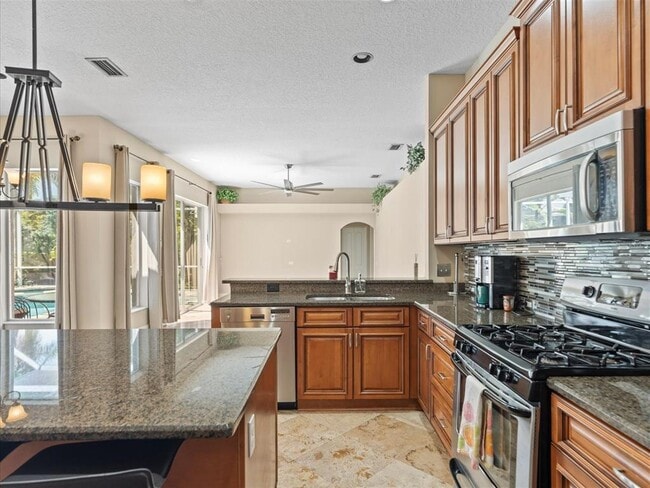 Building Photo - 9310 Rockport Pl