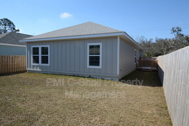Building Photo - 5510 Avon Rd