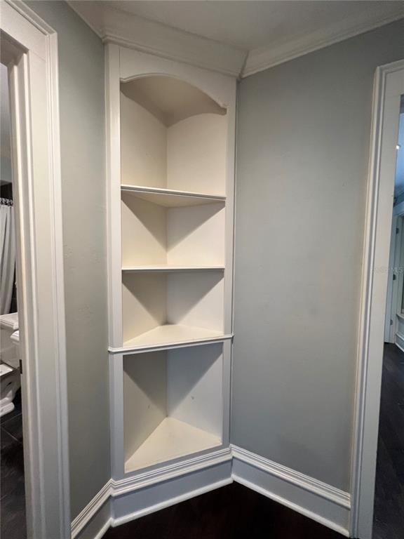 Building Photo - 433 SE 7th St