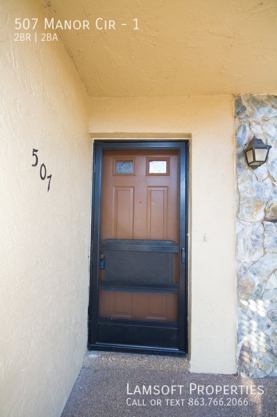 Building Photo - 507 Manor Cir