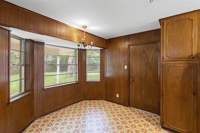 Building Photo - 1237 Wedgewood Dr