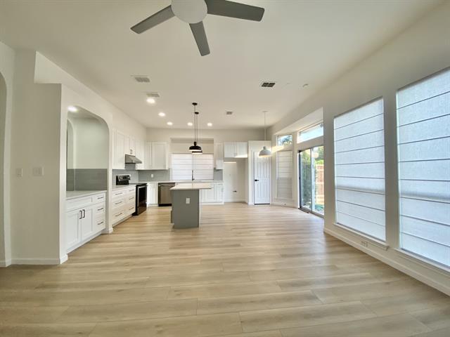 Building Photo - 1909 Diamond Ridge Dr