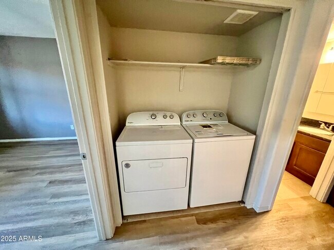 Building Photo - 14145 N 92nd St