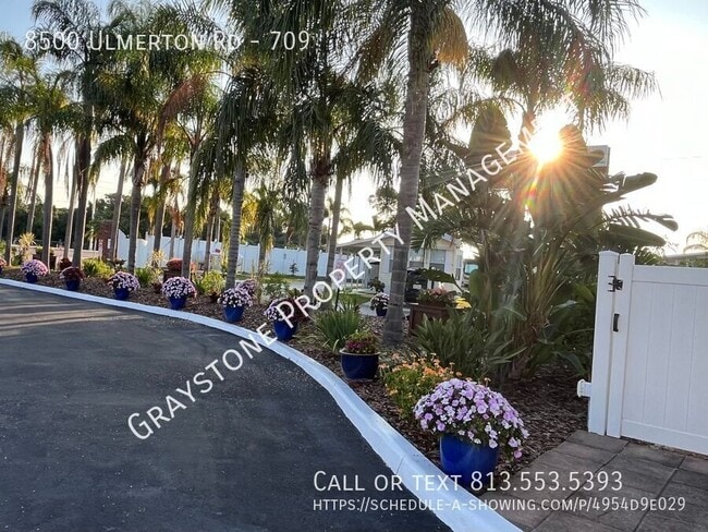 Building Photo - 8500 Ulmerton Rd