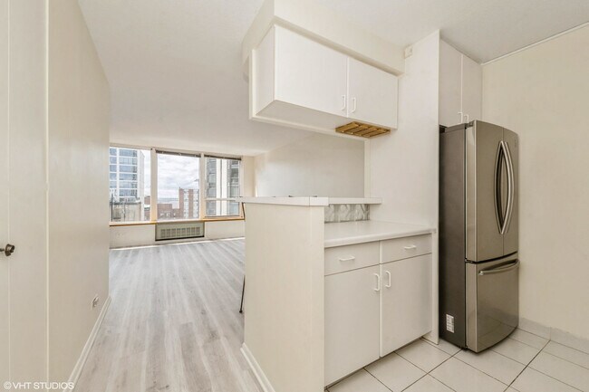 Building Photo - 1313 N Ritchie Ct