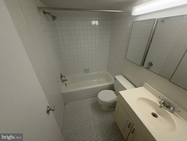 Building Photo - 202 Stony Way