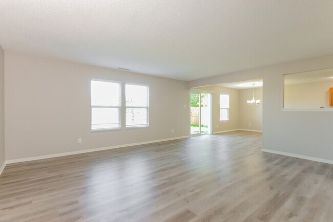 Building Photo - 3311 Summer Breeze Ln