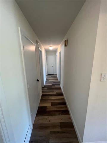 Building Photo - 1501 W Chestnut St