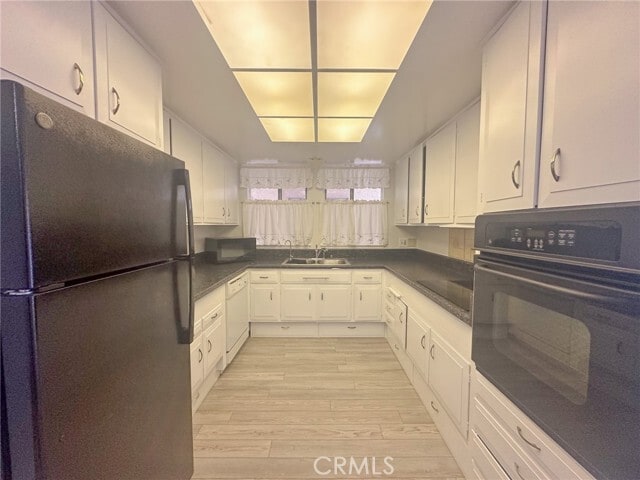 Building Photo - 353 Avenida Sevilla