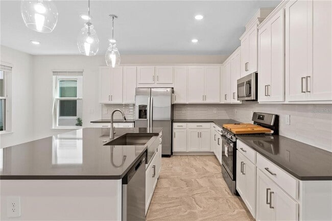 Building Photo - 15129 Summer Harvest St