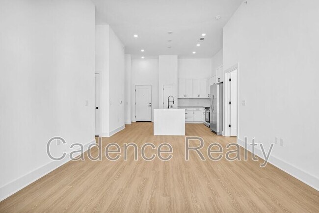 Building Photo - 610 S Kerr Ave