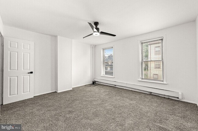 Building Photo - 3126 N 35th St