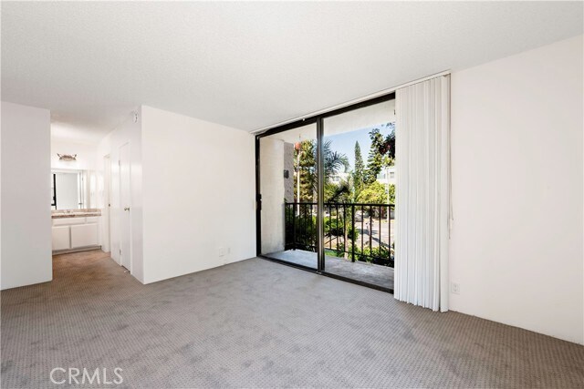 Building Photo - 1750 E Ocean Blvd