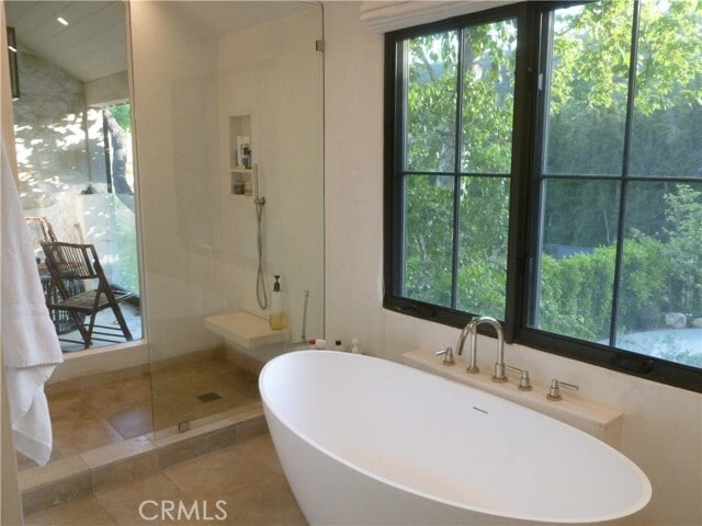 Building Photo - 1094 Acanto Pl