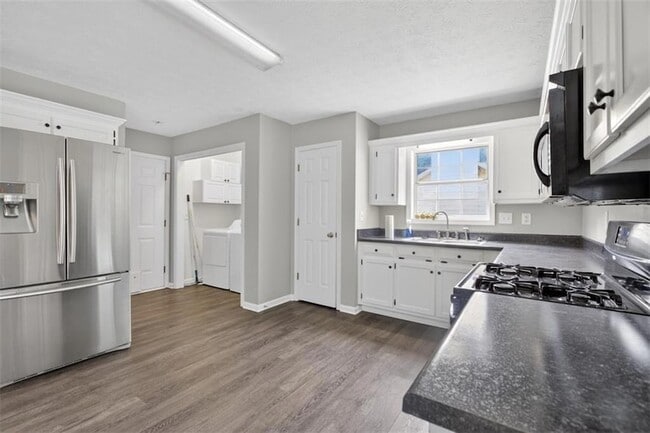 Building Photo - 5205 Maltdie Ct NE