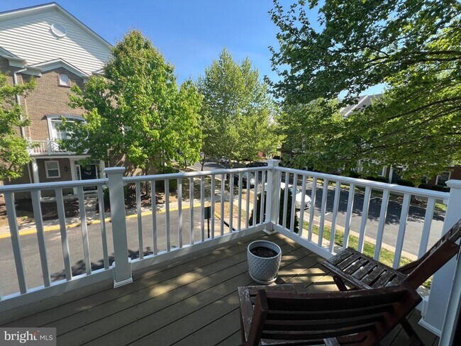 Building Photo - 14878 Potomac Branch Dr