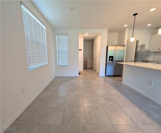 Building Photo - 1437 Weeping Willow Ct