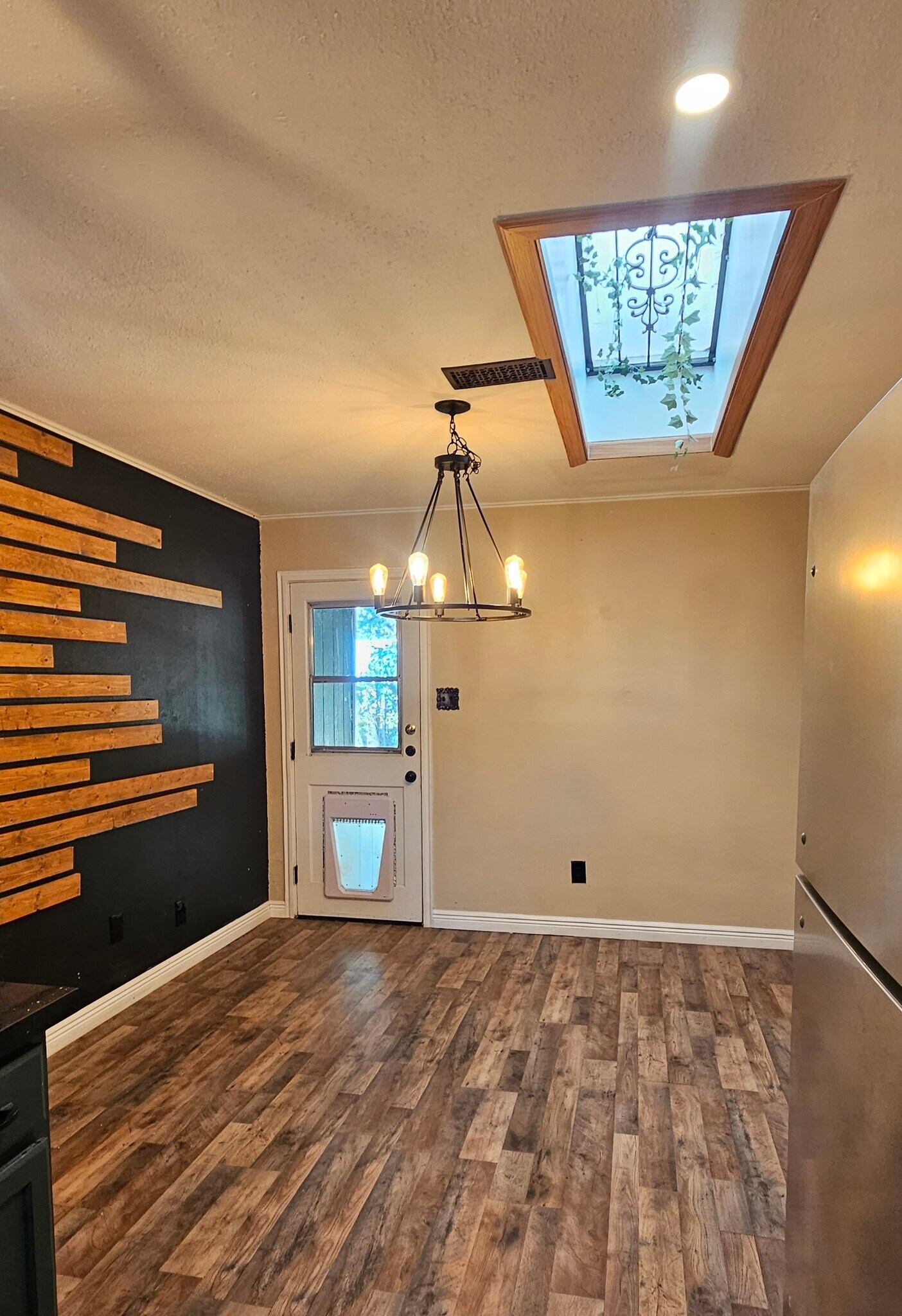 Building Photo - 1519 Indian Trl