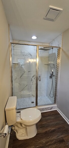 Building Photo - 1010 Lewisville Clemmons Rd