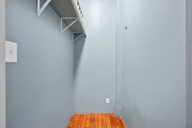 Building Photo - 131 Brooklyn Ave