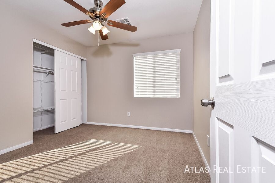 Building Photo - 8557 Timber Pine Ave