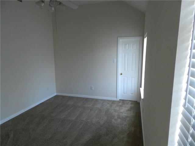 Building Photo - 121 Wildwood Ct