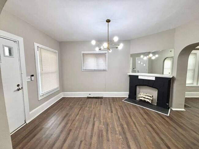 Building Photo - 6407 Dibble Ave