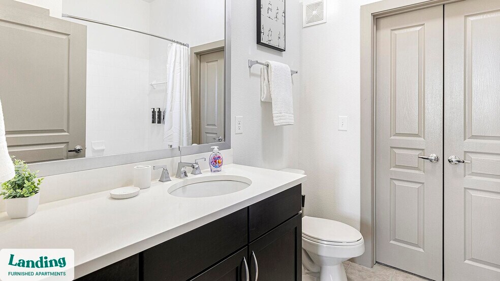 Building Photo - 5005 Galleria Dr