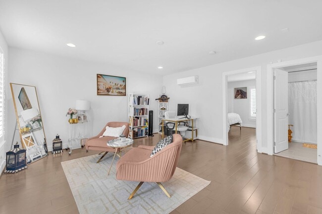 Building Photo - Modern 4-Level Townhome with Rooftop Terrace & Indoor/Outdoor Fireplace Near Old Town