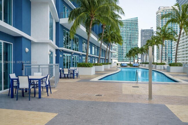 Building Photo - 60 SW 13th St