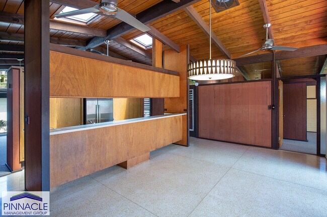 Building Photo - 1466 Oili Loop