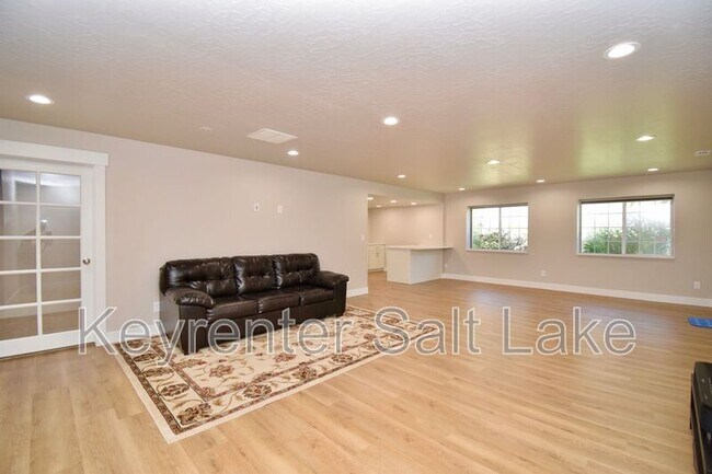 Building Photo - 2101 Plum Harvest Way