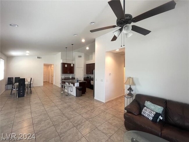 Building Photo - 6166 Villa Lante Ave
