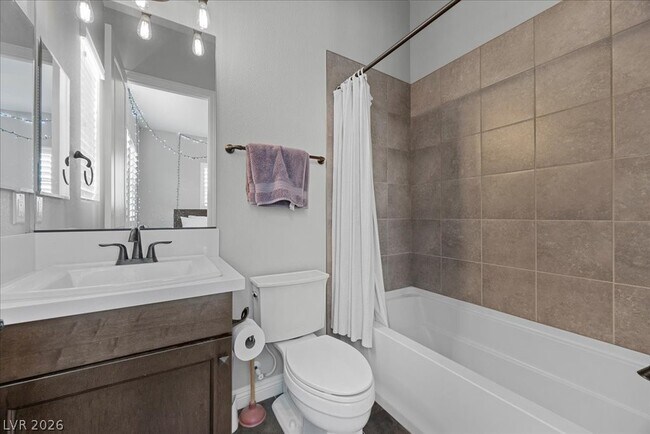 Building Photo - 4071 Villa Rafael Dr