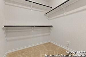 Building Photo - 919 Brown Thrasher