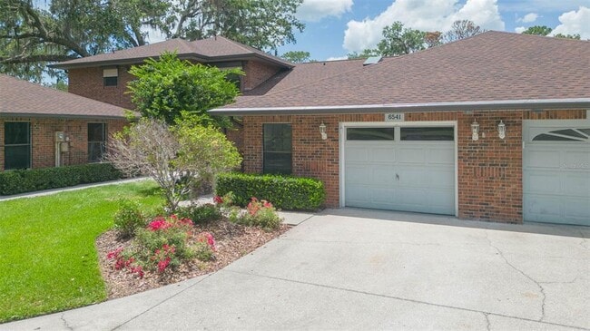 Building Photo - 6541 Brentwood Dr.