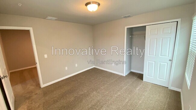 Building Photo - 2522 Sweet Viburnum Wy