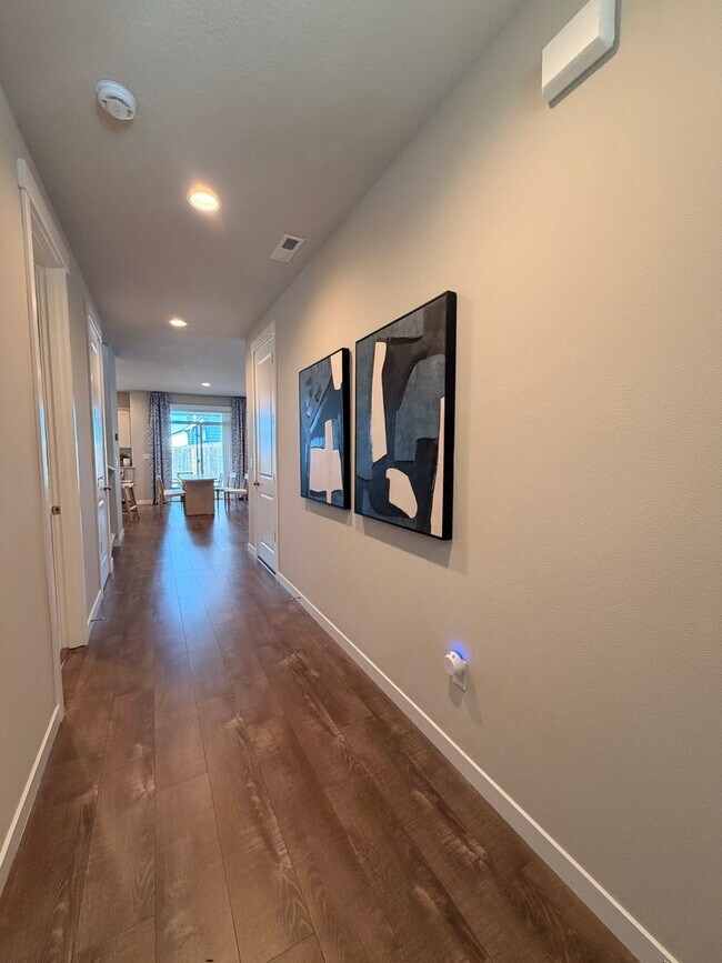 Building Photo - 4-bed 3-Bath Brand New Construction